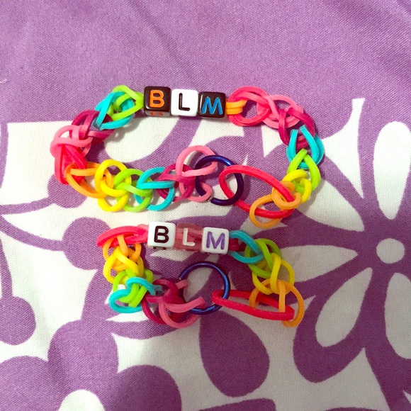 Twin Black Lives Matter Bracelets - Picture 1 of 3